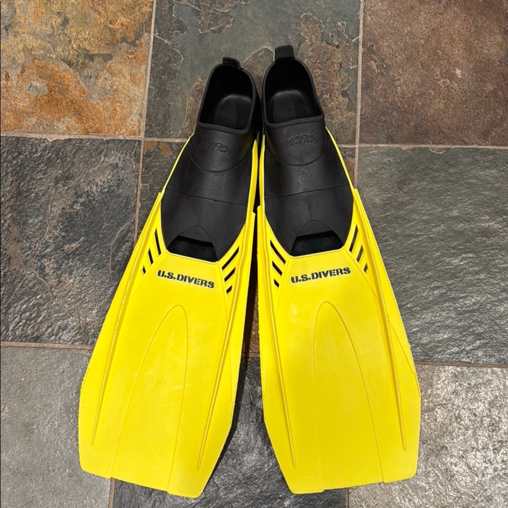 Yellow Diving Fins